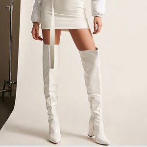 Over-the-knee faux leather white boots🔥💯
